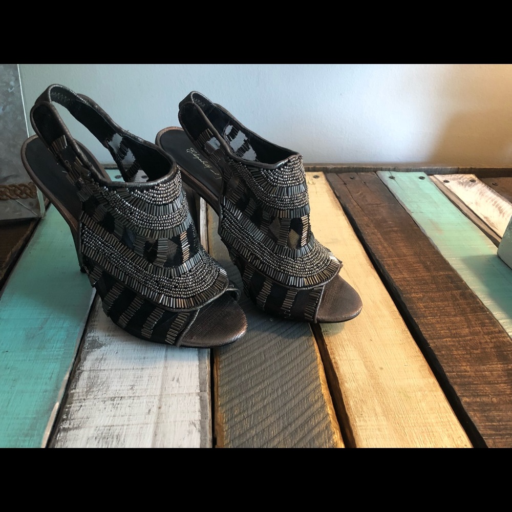 Elizabeth and James blk/silver beaded heels. Sz 7
